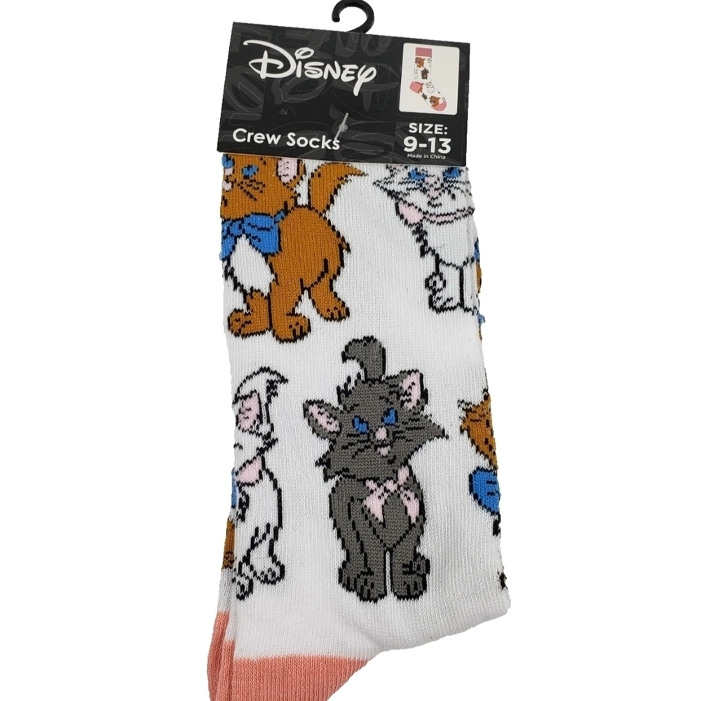 4/$25 Disney Aristocats Character Crew Socks